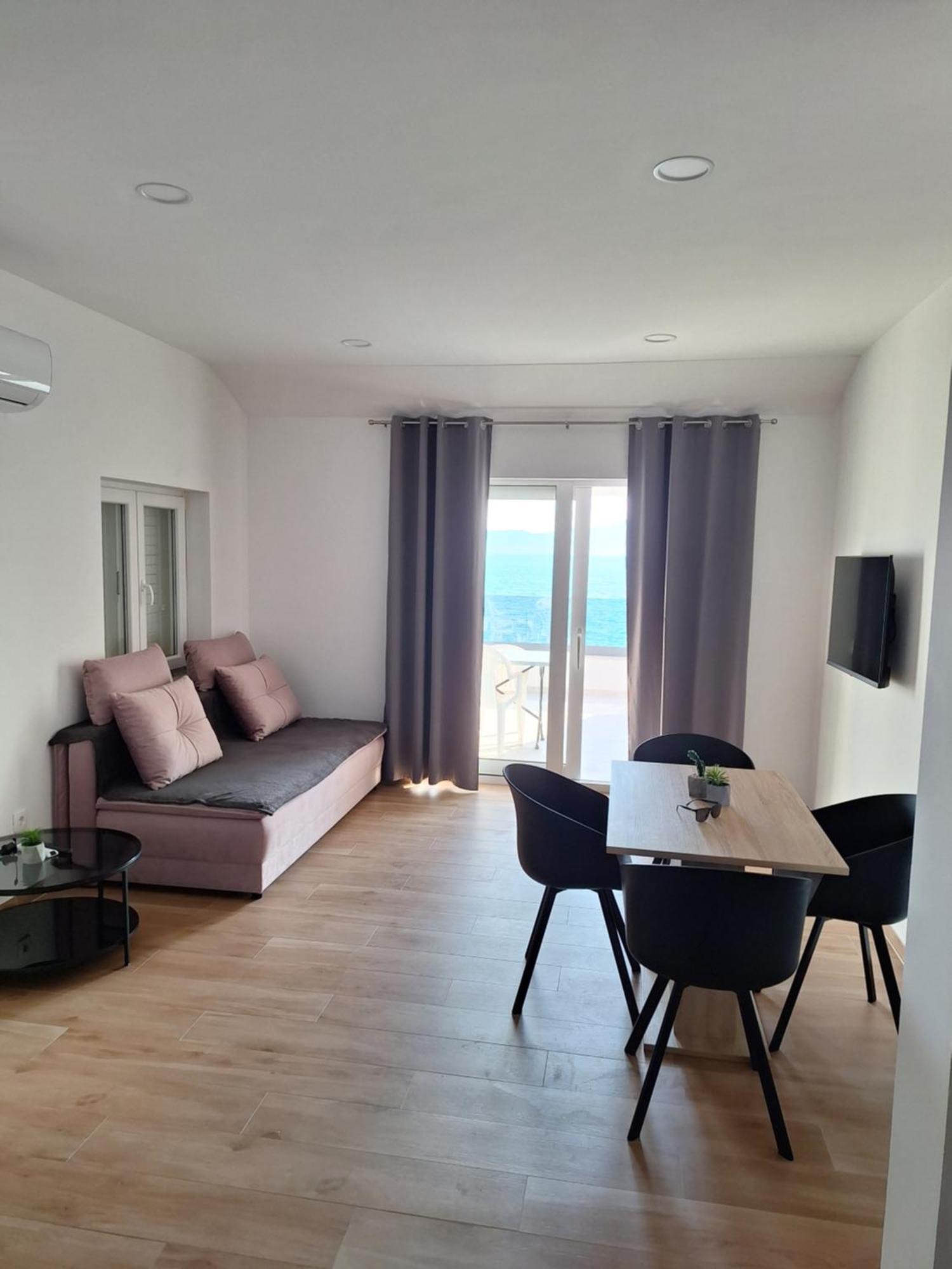 Apartments Nina ブリスト エクステリア 写真